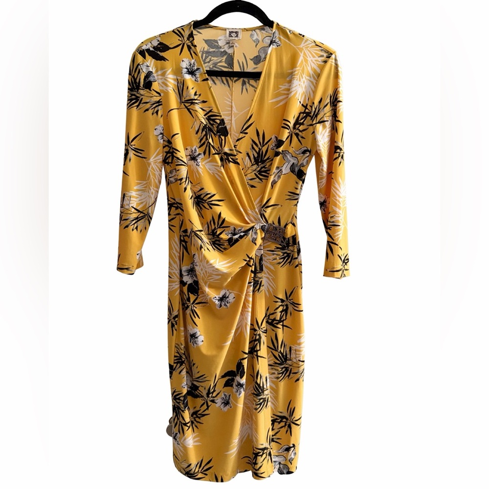 🌼 Yellow Floral Wrap Dress with Buckle Detail